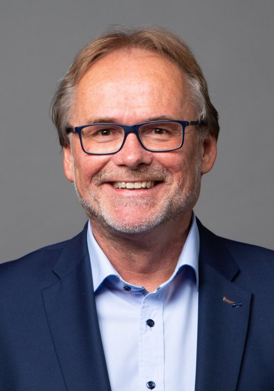 Dr. Froschmayer Andreas