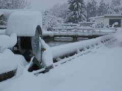 Kläranlage im Winter