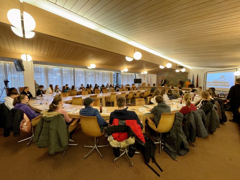 Den Landkreis mitgestalten: erste Sitzung des Jugendkreistages