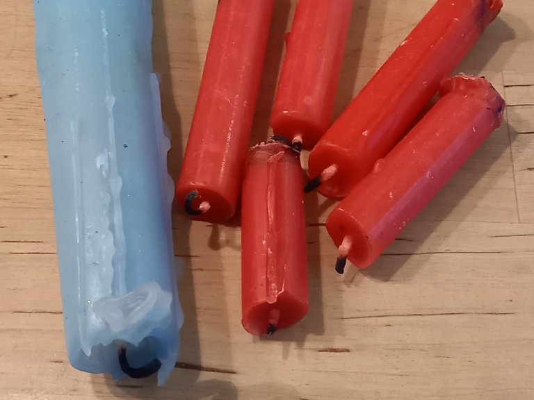 Kerzenreste: Für eine gute Sache