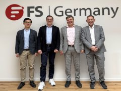 Firmenbesuch FS.COM Firmenbesuch FS.COM