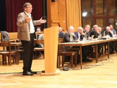 Bürgerversammlung 2025: Stefan Kolbes letzte Bürgerversammlung Bürgerversammlung 2025: Stefan Kolbes letzte Bürgerversammlung