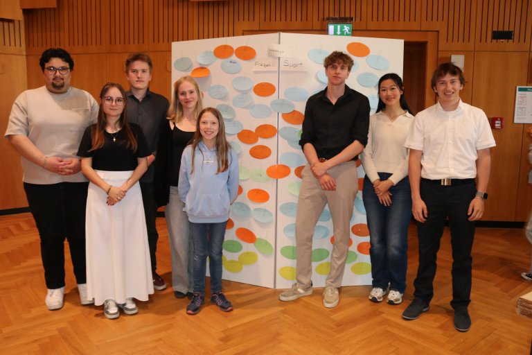 Jungbürgerversammlung: Jugendliche setzen klare Signale für die Zukunft Karlsfelds